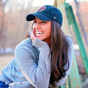 Meet your Posher, Gabriella